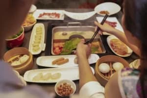 火鍋の食べ方完全ガイド!順番やスープ・薬膳具材まで徹底解説